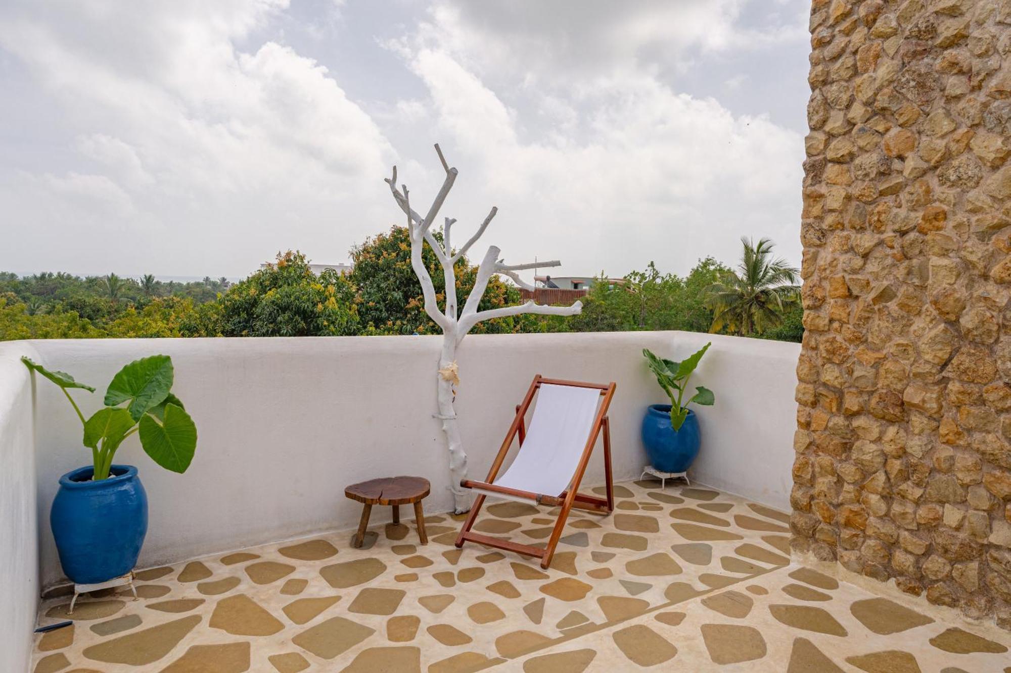 Conch Resort Luxury Private Pool Suites Пондичерри Экстерьер фото